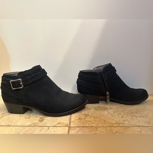 Black ankle booties